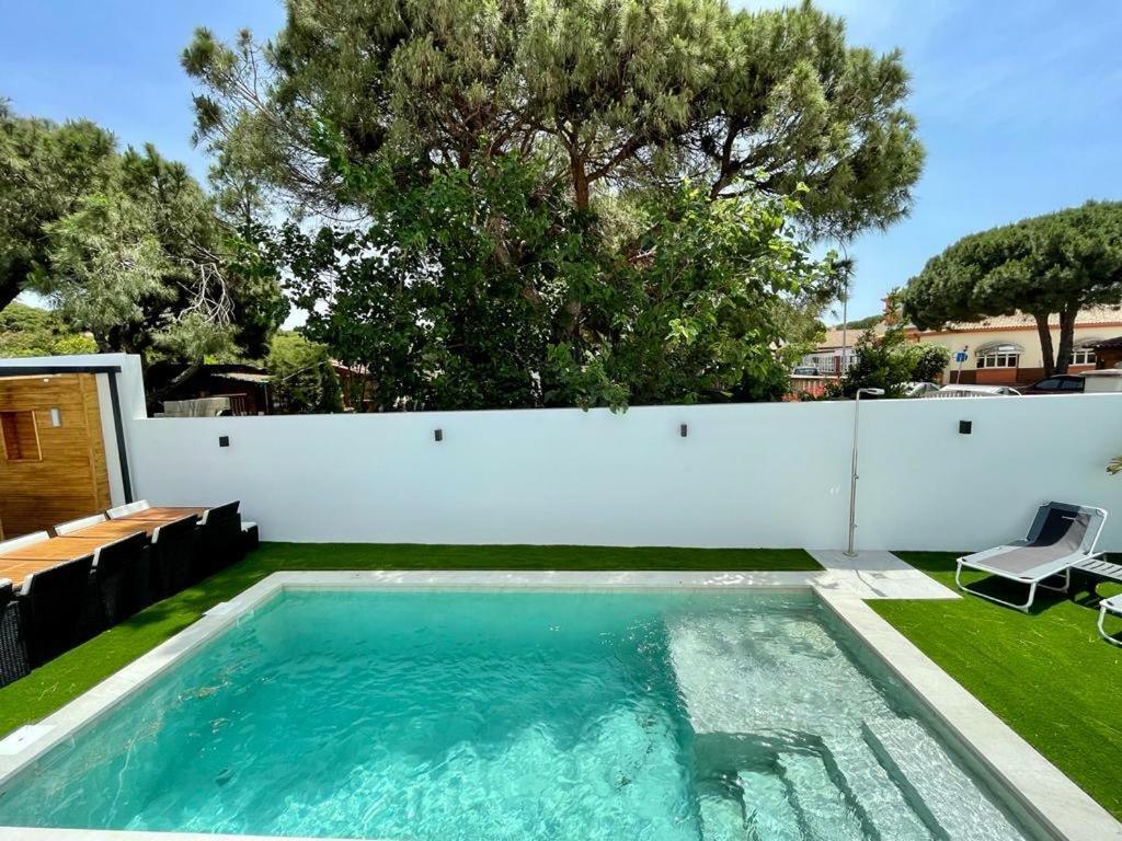 VILLA PIMIENTA, Chalet de lujo cerca del mar. Chiclana de la Frontera Exterior foto